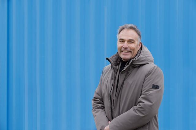 Henning Knerr ist Bereichsleiter Abwasser und Gewässerschutz an der RPTU.